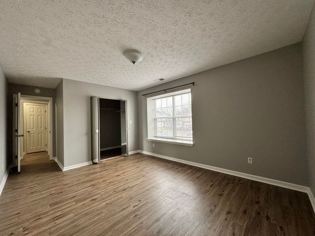 4228 Hampton Ridge, Lexington, KY 40514