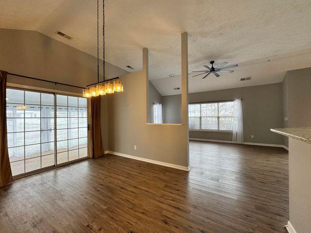 4228 Hampton Ridge, Lexington, KY 40514