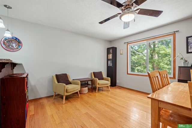 2520 S 8th Street, Omaha, NE 68108