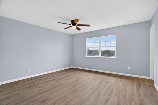 5348 Strickland Avenue, The Colony, TX 75056