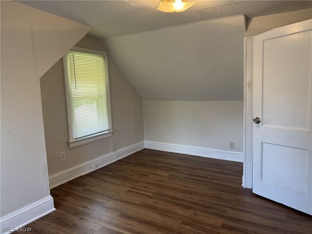 844 Ardella Avenue, Akron, OH 44306