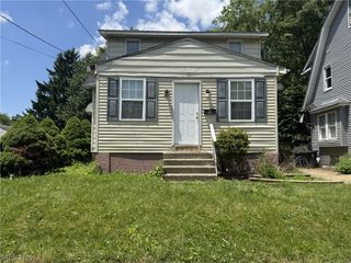 844 Ardella Avenue, Akron, OH 44306