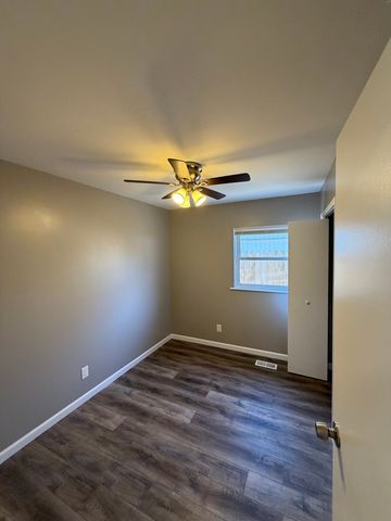 3102 W John Street, Champaign, IL 61821