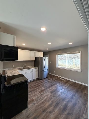 3102 W John Street, Champaign, IL 61821