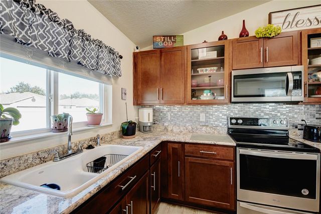 3200 CASA DEL REY AVENUE, Kissimmee, FL 34746