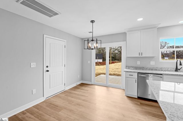 1863 Reid School Road, Taylors, SC 29687