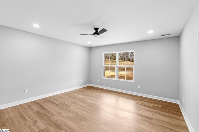 1863 Reid School Road, Taylors, SC 29687