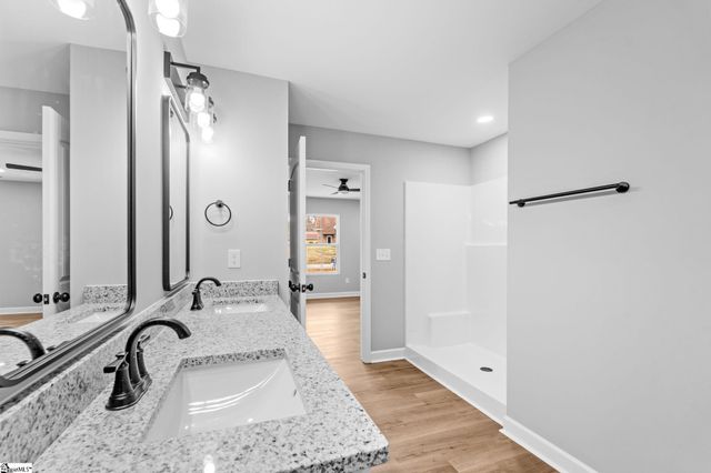 1863 Reid School Road, Taylors, SC 29687