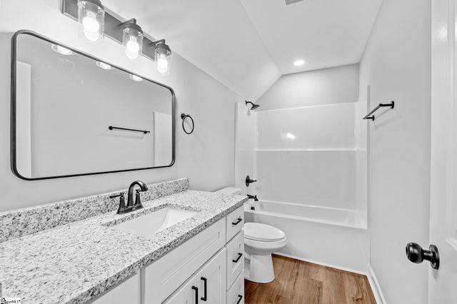 1863 Reid School Road, Taylors, SC 29687