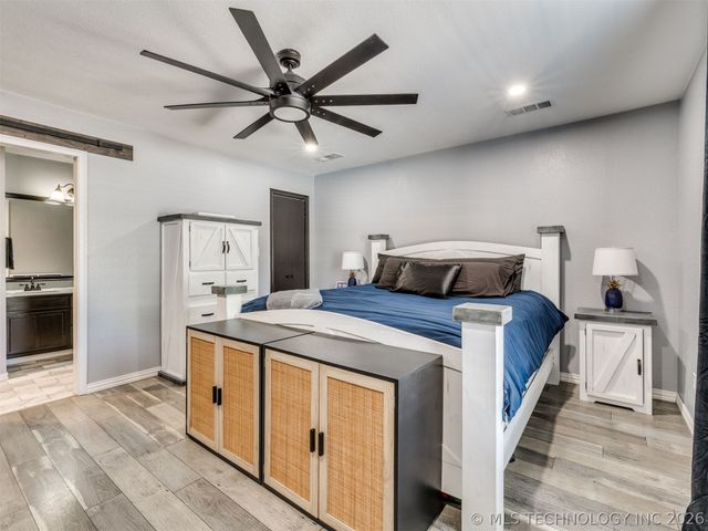 11608 N 109th East Place, Collinsville, OK 74021