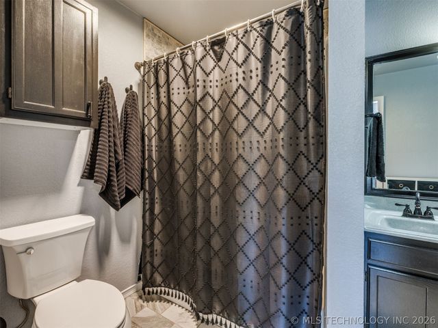 11608 N 109th East Place, Collinsville, OK 74021