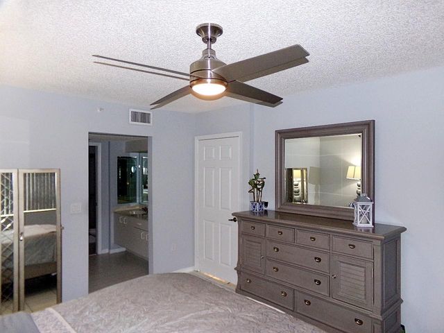 9563 Weldon Circle D110, Tamarac, FL 33321