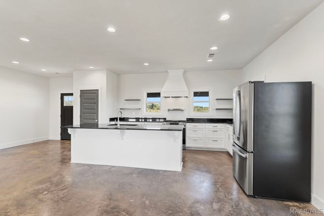 665 Thorn Trace, Montgomery, AL 36105