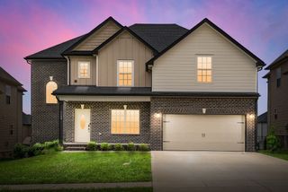1148 Folly Beach Dr, Clarksville, TN 37042