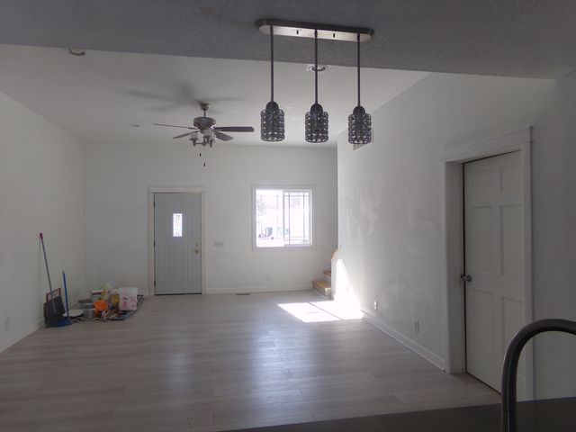 612 15th Avenue, Sterling, IL 61081