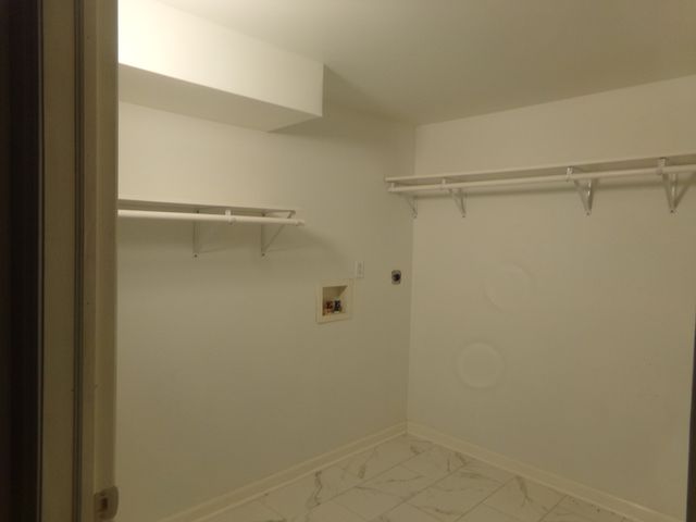 612 15th Avenue, Sterling, IL 61081