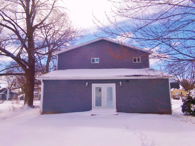 612 15th Avenue, Sterling, IL 61081