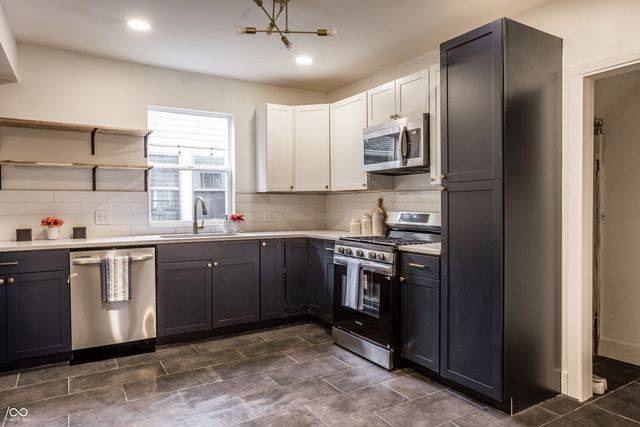 614 N Bosart Avenue, Indianapolis, IN 46201