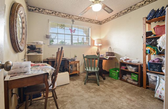 1108 Savannah Drive, Ennis, TX 75119