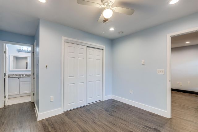 935 La Posada DR 155, Austin, TX 78752