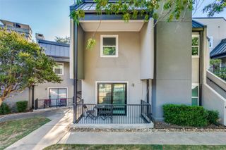 935 La Posada DR 155, Austin, TX 78752