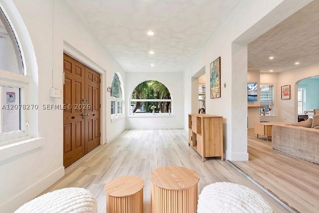 22 NE 44th St 0, Miami, FL 33137
