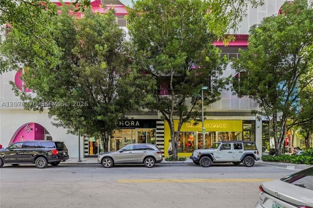 22 NE 44th St 0, Miami, FL 33137