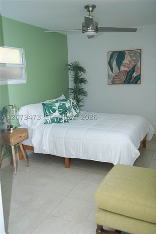 1274 SW 5th St, Miami, FL 33135