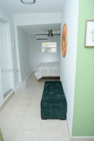 1274 SW 5th St, Miami, FL 33135