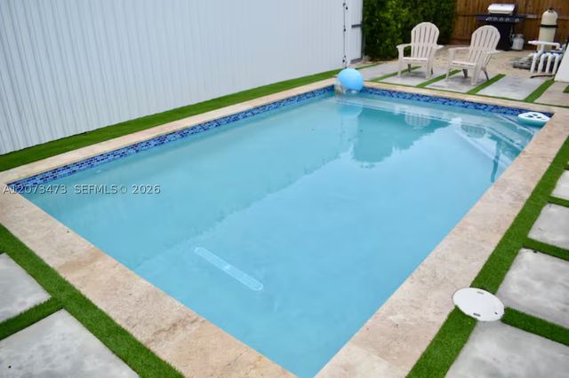 1274 SW 5th St, Miami, FL 33135