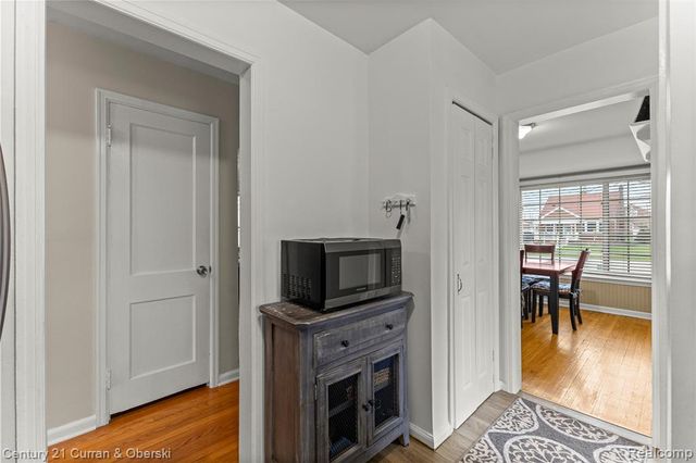 7609 Rosedale Boulevard, Allen Park, MI 48101