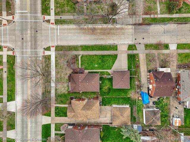 7609 Rosedale Boulevard, Allen Park, MI 48101