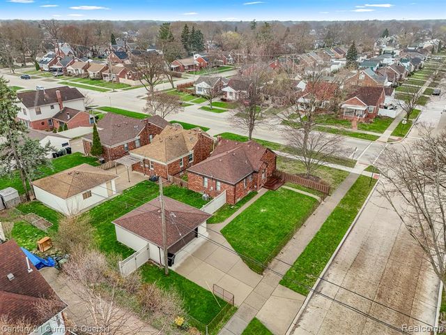 7609 Rosedale Boulevard, Allen Park, MI 48101