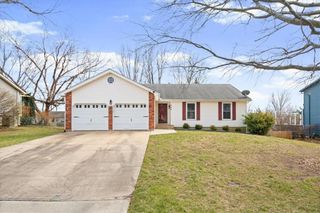 909 E Cothrell Street, Olathe, KS 66061