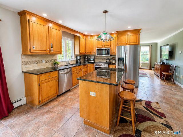 11 Wheeler farm Road, Preston, CT 06365