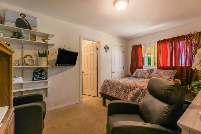 1520 ELFEGO BACA Drive SW, Albuquerque, NM 87121