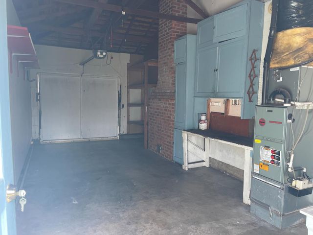 4119 N Commerce St, Stockton, CA 95204