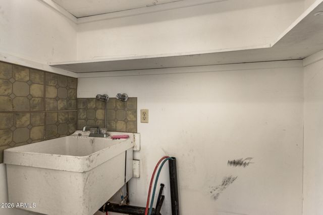 10726 W CAMELOT Circle, Sun City, AZ 85351