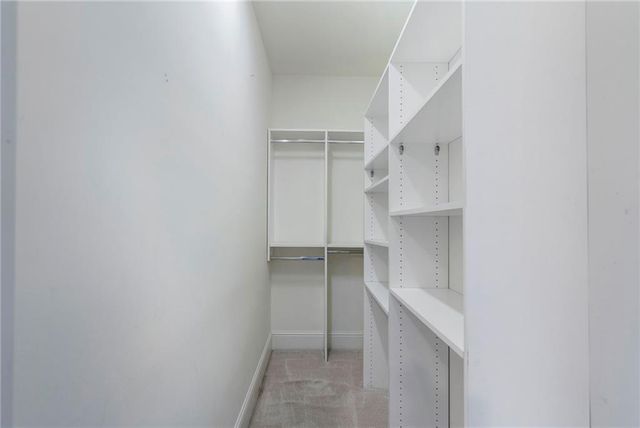 82 Lakeland NW Drive, Atlanta, GA 30305