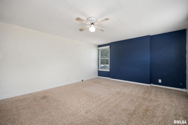 400 W RICHWOODS Boulevard, Peoria, IL 61604