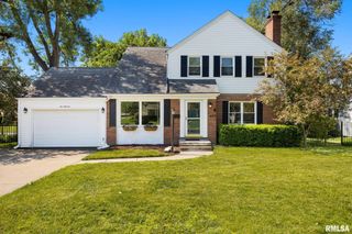 400 W RICHWOODS Boulevard, Peoria, IL 61604