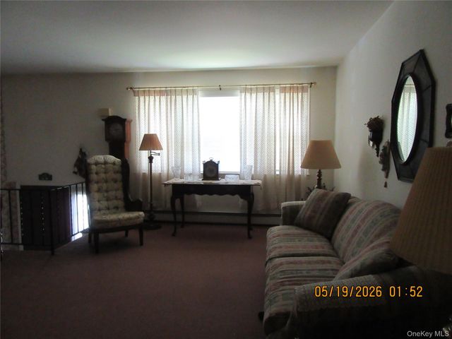 10 Liberty Court, Washingtonville, NY 10992
