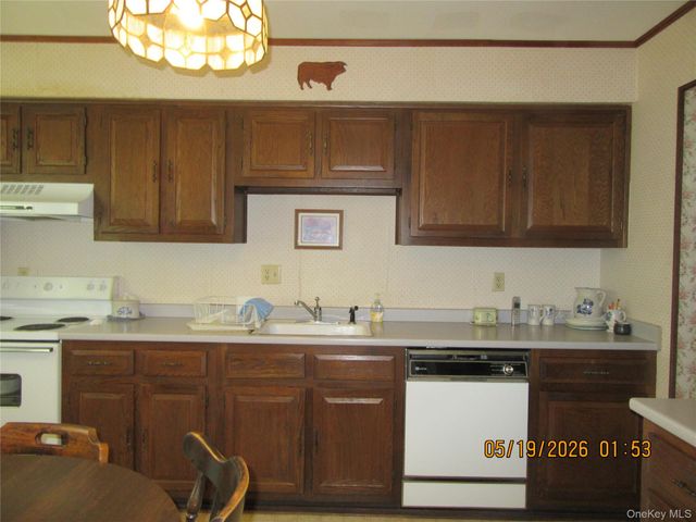 10 Liberty Court, Washingtonville, NY 10992