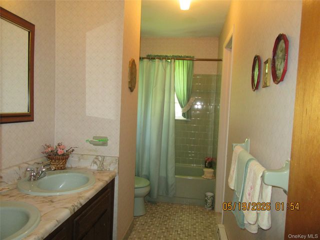10 Liberty Court, Washingtonville, NY 10992