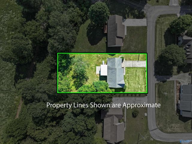1953 Putter Circle NE, Arab, AL 35016