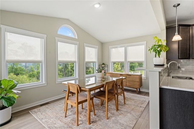 5052 Chalfant Ln, Hampton, PA 15044