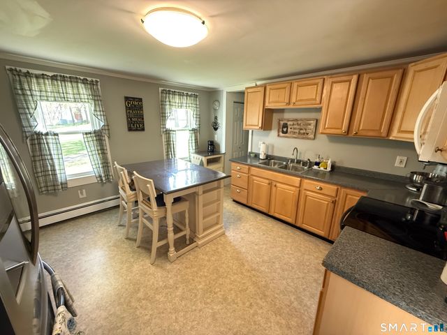 651 Pomeroy Avenue, Meriden, CT 06450