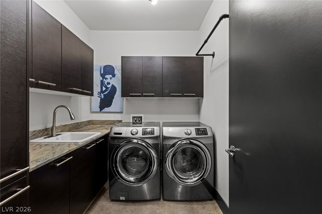 1425 Canyon Ledge Court, Las Vegas, NV 89117