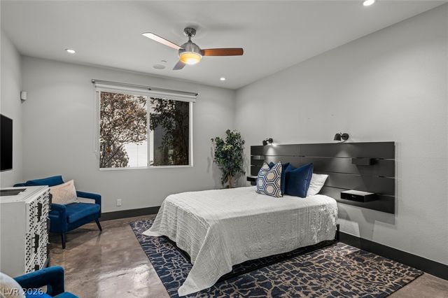 1425 Canyon Ledge Court, Las Vegas, NV 89117