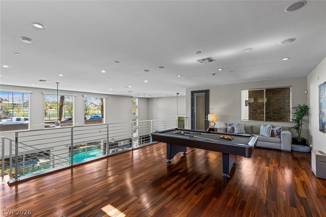 1425 Canyon Ledge Court, Las Vegas, NV 89117